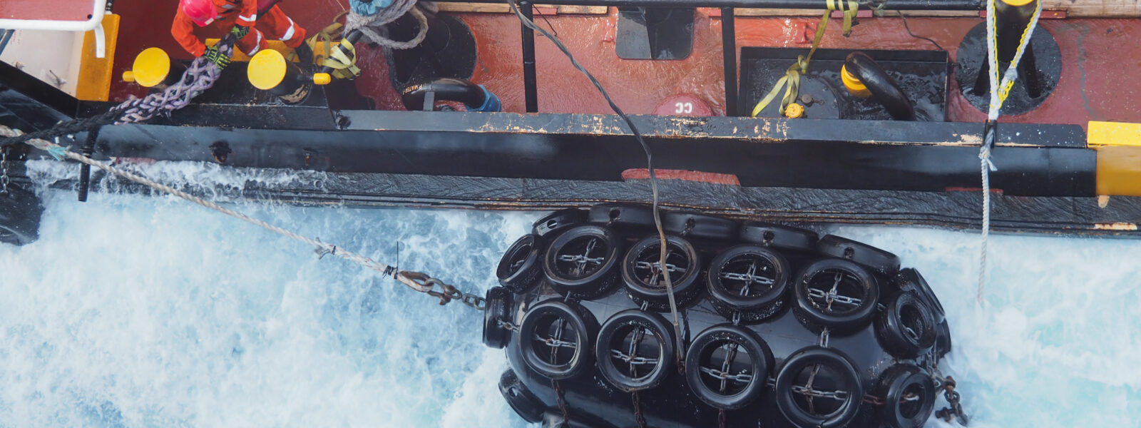 Seismic,Workboats,In,The,Gulf,Of,Mexico,,Offshore,Oil,And
